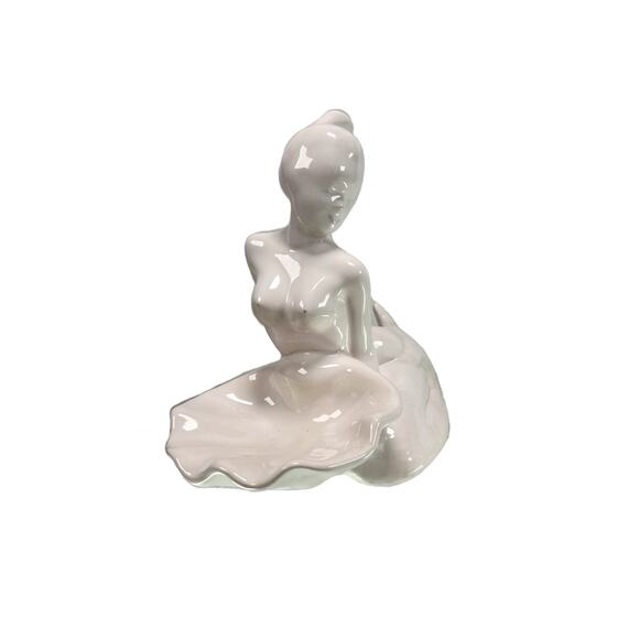 Vintage Ceramic Trinket Dish - Nude Mermaid Holding a Shell - White - 1977 - Picture 2 of 11